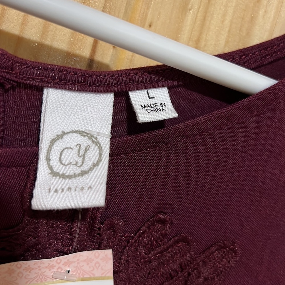 CY Fashion Burgundy dress - Picture 4 of 5